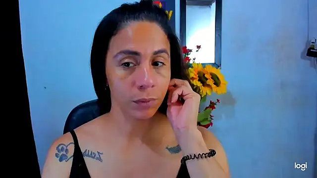 Snapshot of juanblakbigcock chatting on May 17, 2026, 3:39 am juanblakbigcock online show from May 17, 2026, 3:39 am