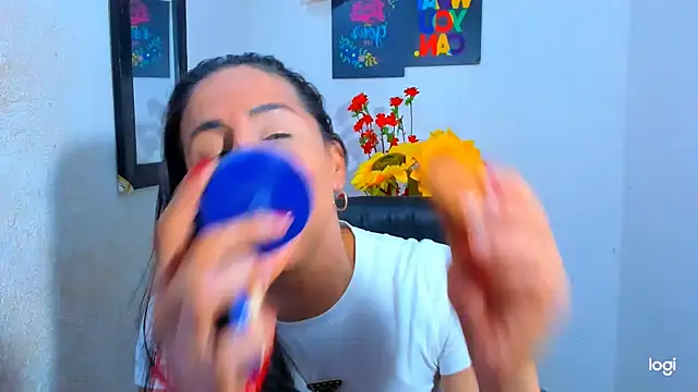 Snapshot of juanblakbigcock chatting on December 20, 2025, 4:32 pm juanblakbigcock online show from December 20, 2025, 4:32 pm