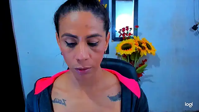 Snapshot of juanblakbigcock chatting on February 15, 2026, 4:02 am juanblakbigcock online show from February 15, 2026, 4:02 am