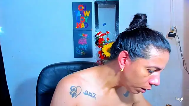 Snapshot of juanblakbigcock chatting on May 1, 2026, 4:12 pm juanblakbigcock online show from May 1, 2026, 4:12 pm