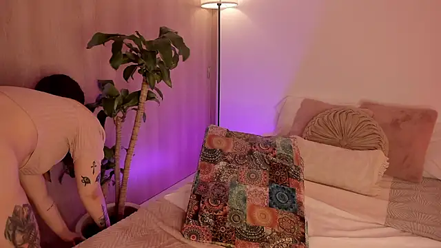 Lady lacey05 online show from February 26, 2026, 1:16 am