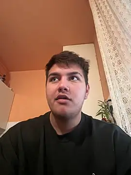 Snapshot of lacikaboyy chatting on February 7, 2025, 9:47 am lacikaboyy online show from February 7, 2025, 9:47 am