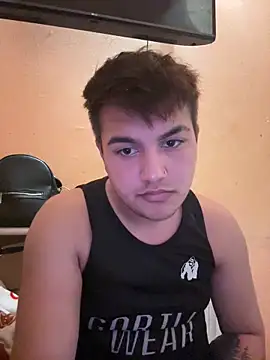 Snapshot of lacikaboyy chatting on February 6, 2025, 10:10 pm lacikaboyy online show from February 6, 2025, 10:10 pm