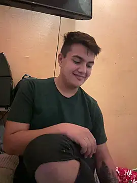 Snapshot of lacikaboyy chatting on January 29, 2025, 9:17 pm lacikaboyy online show from January 29, 2025, 9:17 pm