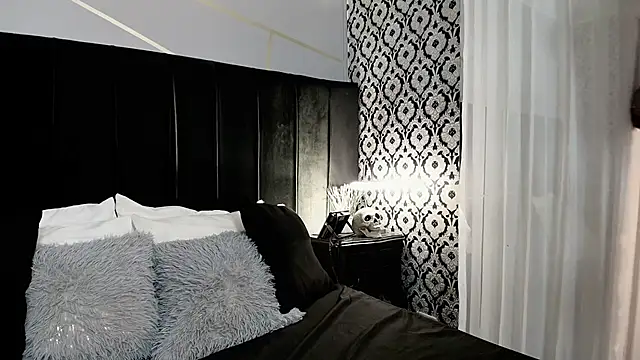 Snapshot of Adeelinee chatting on October 25, 2025, 7:58 pm Adeelinee online show from October 25, 2025, 7:58 pm