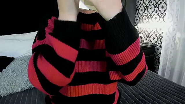 Snapshot of Adeelinee chatting on September 18, 2025, 7:39 pm Adeelinee online show from September 18, 2025, 7:39 pm