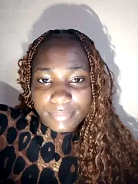 Snapshot of agnesmw chatting on June 15, 2026, 3:12 pm agnesmw online show from June 15, 2026, 3:12 pm