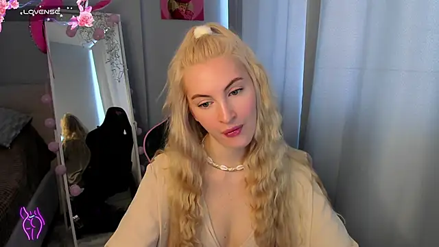 Snapshot of Kimmy_powell chatting on May 27, 2026, 3:36 am Kimmy powell online show from May 27, 2026, 3:36 am