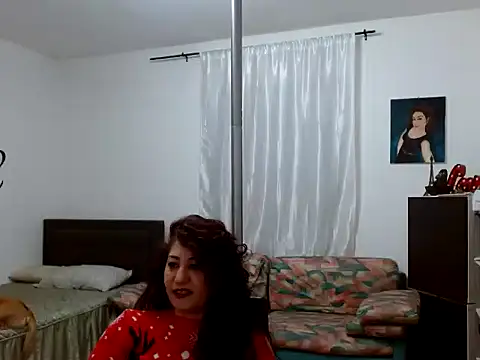 Snapshot of danasantoreal chatting on November 25, 2025, 3:34 pm danasantoreal online show from November 25, 2025, 3:34 pm