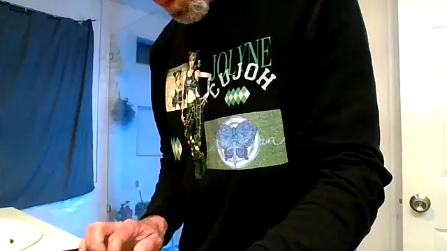 El Gizmo online show from February 21, 2026, 8:38 am