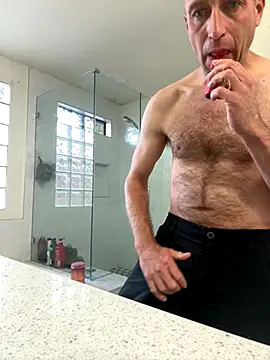 Snapshot of El_Gizmo chatting on November 10, 2025, 4:34 pm El Gizmo online show from November 10, 2025, 4:34 pm