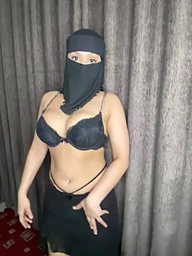 Snapshot of YourThirstySlut chatting on September 10, 2025, 9:14 pm YourThirstySlut online show from September 10, 2025, 9:14 pm