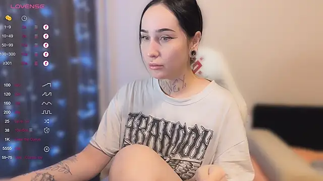 Snapshot of AnastasiaSun chatting on October 22, 2025, 8:19 pm AnastasiaSun online show from October 22, 2025, 8:19 pm