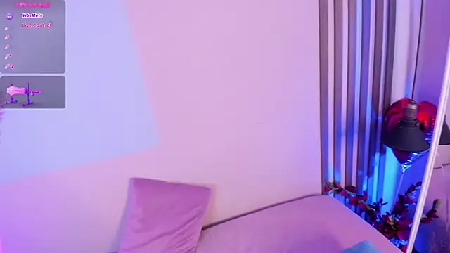 Snapshot of charloottee_1 chatting on February 26, 2025, 1:00 pm charloottee 1 online show from February 26, 2025, 1:00 pm