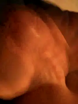 Snapshot of Hatah_ chatting on February 23, 2025, 3:45 am Hatah  online show from February 23, 2025, 3:45 am
