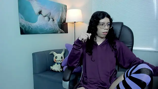 Angel Dust18 online show from December 22, 2025, 4:29 pm