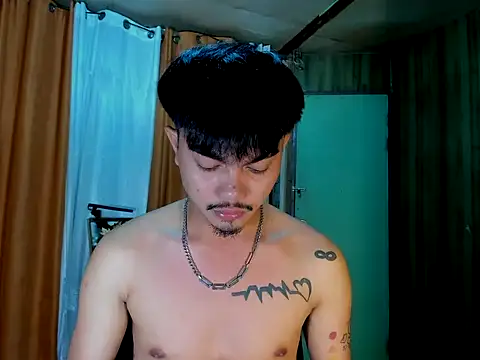 cutievrinx online show from November 26, 2025, 9:53 am