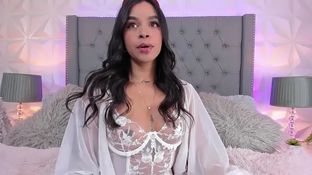 Snapshot of sarah_salis_ chatting on March 19, 2025, 7:06 pm sarah salis online show from March 19, 2025, 7:06 pm