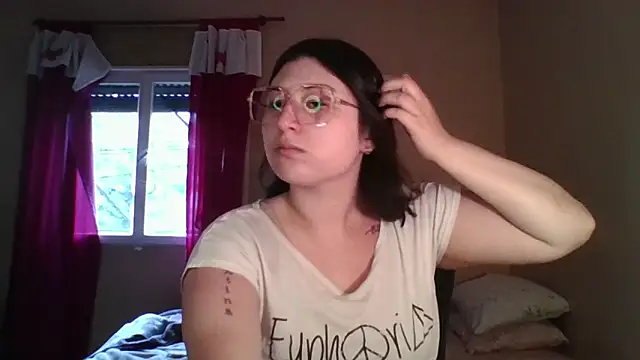 imsohornydacom online show from November 29, 2025, 3:56 pm