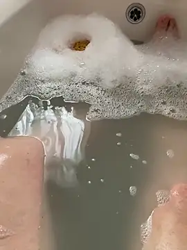 Snapshot of Russell1508 chatting on March 3, 2026, 4:25 pm Russell1508 online show from March 3, 2026, 4:25 pm