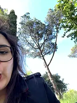 Its Jade online show from April 19, 2026, 1:56 pm