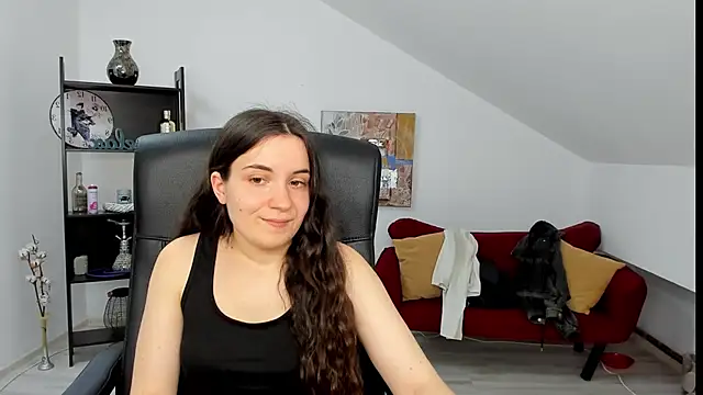 MelissaWiliam online show from May 18, 2026, 11:04 am