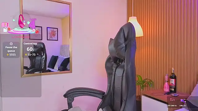 Snapshot of Dakota_diaz_ chatting on January 7, 2026, 7:30 pm Dakota diaz online show from January 7, 2026, 7:30 pm