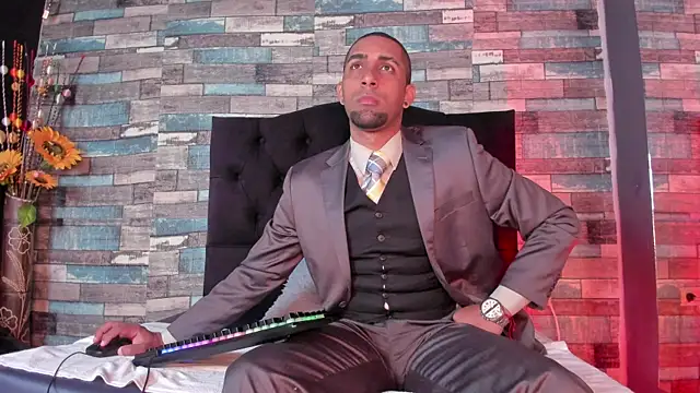 Paolo johnson online show from October 30, 2025, 11:52 am