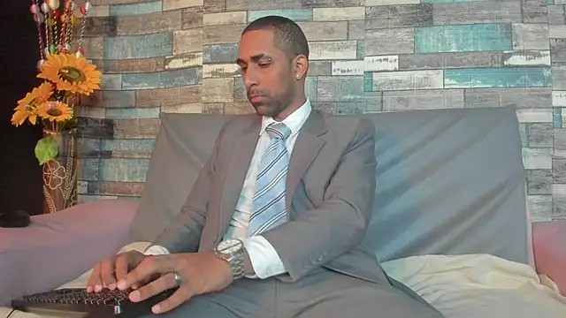 Paolo johnson online show from March 17, 2025, 10:49 am