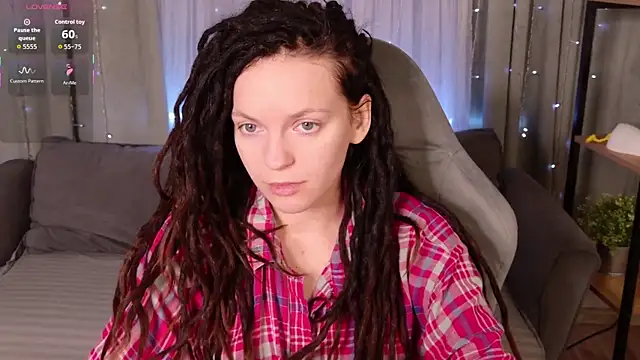 Snapshot of CoreyJane chatting on January 19, 2026, 4:49 am CoreyJane online show from January 19, 2026, 4:49 am