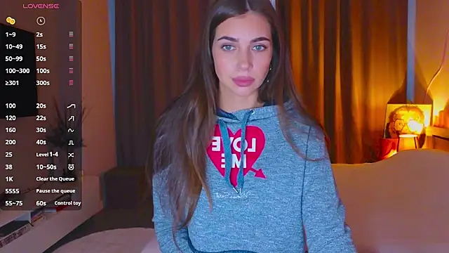 Snapshot of Elika_Foxxx chatting on January 30, 2025, 3:11 am Elika Foxxx online show from January 30, 2025, 3:11 am