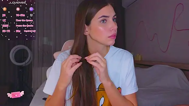 Snapshot of Elika_Foxxx chatting on January 27, 2025, 1:09 pm Elika Foxxx online show from January 27, 2025, 1:09 pm