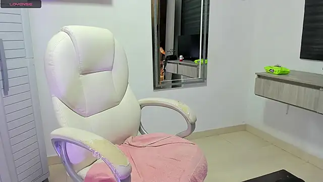 dahian carter online show from January 17, 2026, 1:58 pm