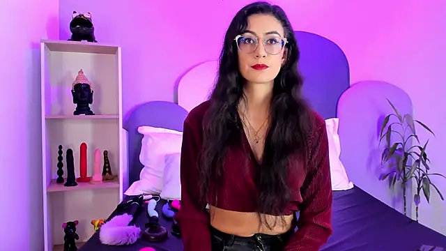 Snapshot of SophieGomez22 chatting on February 23, 2026, 11:44 am SophieGomez22 online show from February 23, 2026, 11:44 am