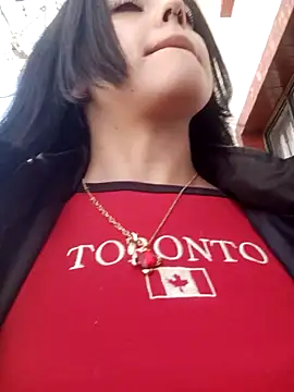 Snapshot of Mazikeen-- chatting on January 29, 2025, 9:39 pm Mazikeen-- online show from January 29, 2025, 9:39 pm