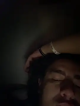 Snapshot of DanielGomez9 chatting on December 17, 2025, 3:22 am DanielGomez9 online show from December 17, 2025, 3:22 am