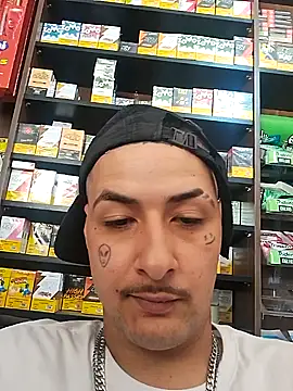 Snapshot of hemo691 chatting on January 17, 2025, 6:23 pm hemo691 online show from January 17, 2025, 6:23 pm