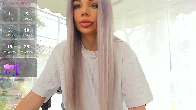 Russian Ava online show from April 3, 2026, 8:43 am