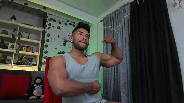 Couple muscle1 online show from October 7, 2025, 10:00 pm