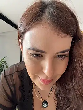 Eva Gonzalez online show from April 5, 2026, 2:24 pm