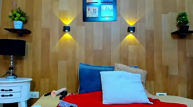 marianaa90 online show from March 14, 2025, 7:01 pm