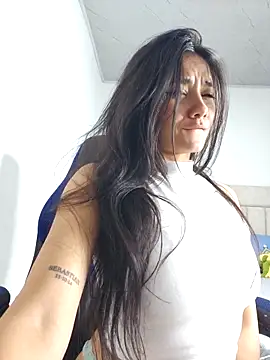 Snapshot of anny_vittar chatting on February 1, 2026, 6:33 am anny vittar online show from February 1, 2026, 6:33 am