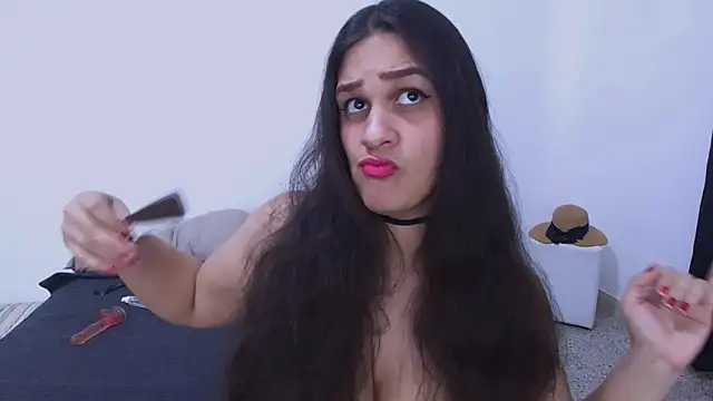 Snapshot of Andreabigboobs23 chatting on November 15, 2025, 8:13 pm Andreabigboobs23 online show from November 15, 2025, 8:13 pm