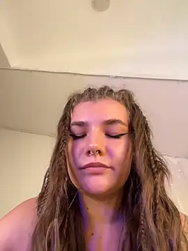 Snapshot of Holy_Tereza chatting on August 2, 2026, 3:53 pm Holy Tereza online show from August 2, 2026, 3:53 pm