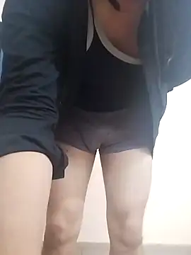 Snapshot of IndianSpark chatting on February 10, 2025, 10:19 pm IndianSpark online show from February 10, 2025, 10:19 pm