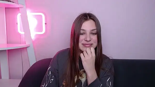 MilanaAngelAs online show from March 10, 2026, 8:46 pm