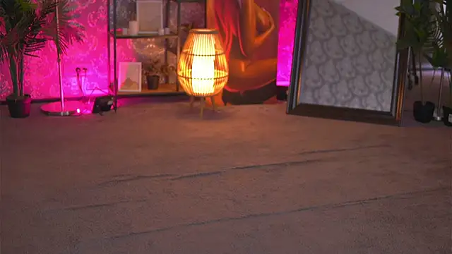 Snapshot of EvaZane chatting on March 3, 2025, 1:23 pm EvaZane online show from March 3, 2025, 1:23 pm