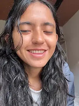 Snapshot of ViolettaSummer chatting on March 8, 2026, 1:14 pm ViolettaSummer online show from March 8, 2026, 1:14 pm