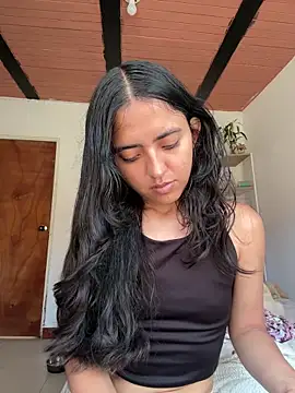 Snapshot of ViolettaSummer chatting on March 30, 2026, 4:41 pm ViolettaSummer online show from March 30, 2026, 4:41 pm