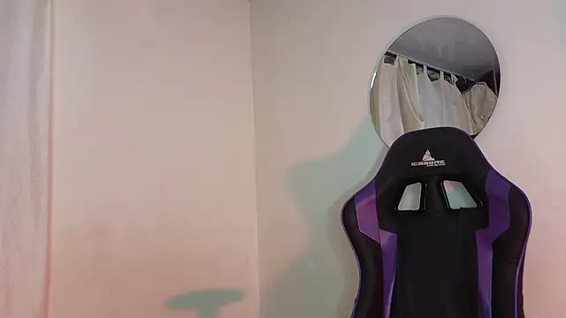 ViolettaSummer online show from February 1, 2025, 3:19 am